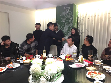 歲末狂歡！2018 IDAC彥翔設(shè)計(jì)迎新答謝年會(huì)  